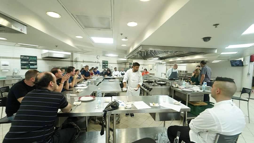 Chef Rajpal Singh Ranghar teaching a culinary masterclass at Dan College, Tel Aviv